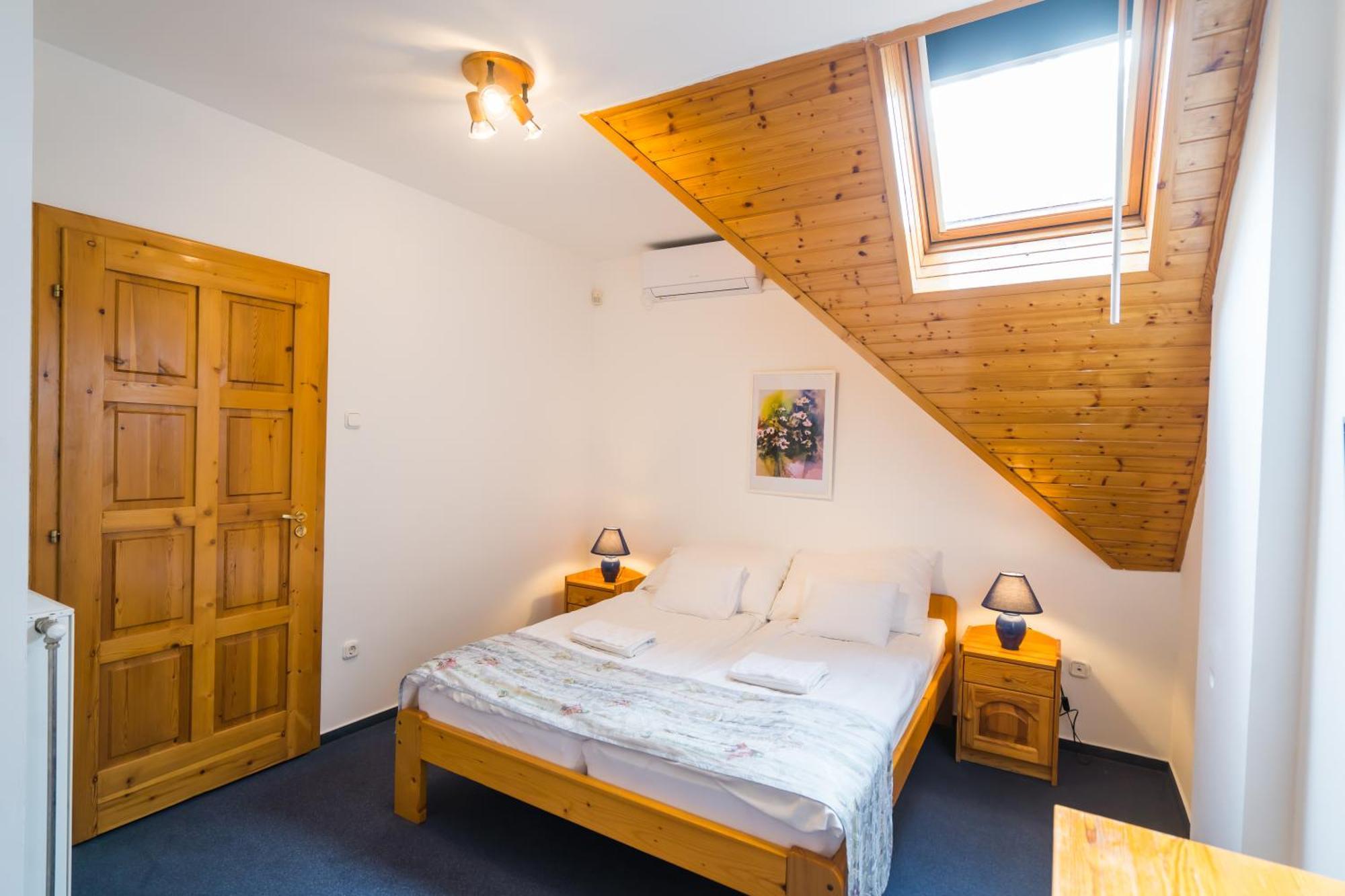 Gyorfi Apartmanhaz Zamárdi Εξωτερικό φωτογραφία