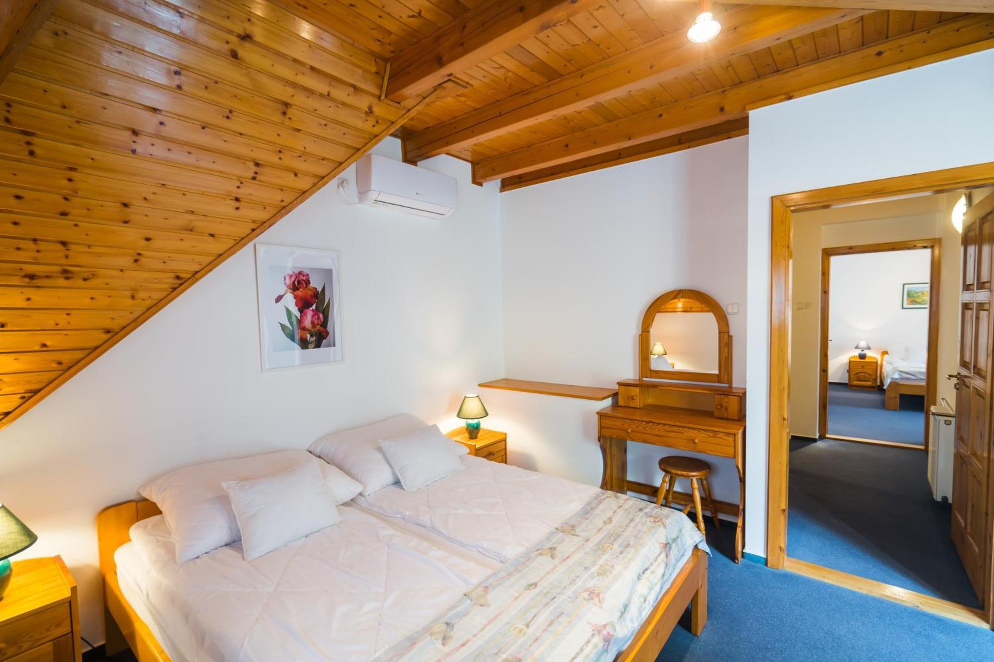 Gyorfi Apartmanhaz Zamárdi Εξωτερικό φωτογραφία