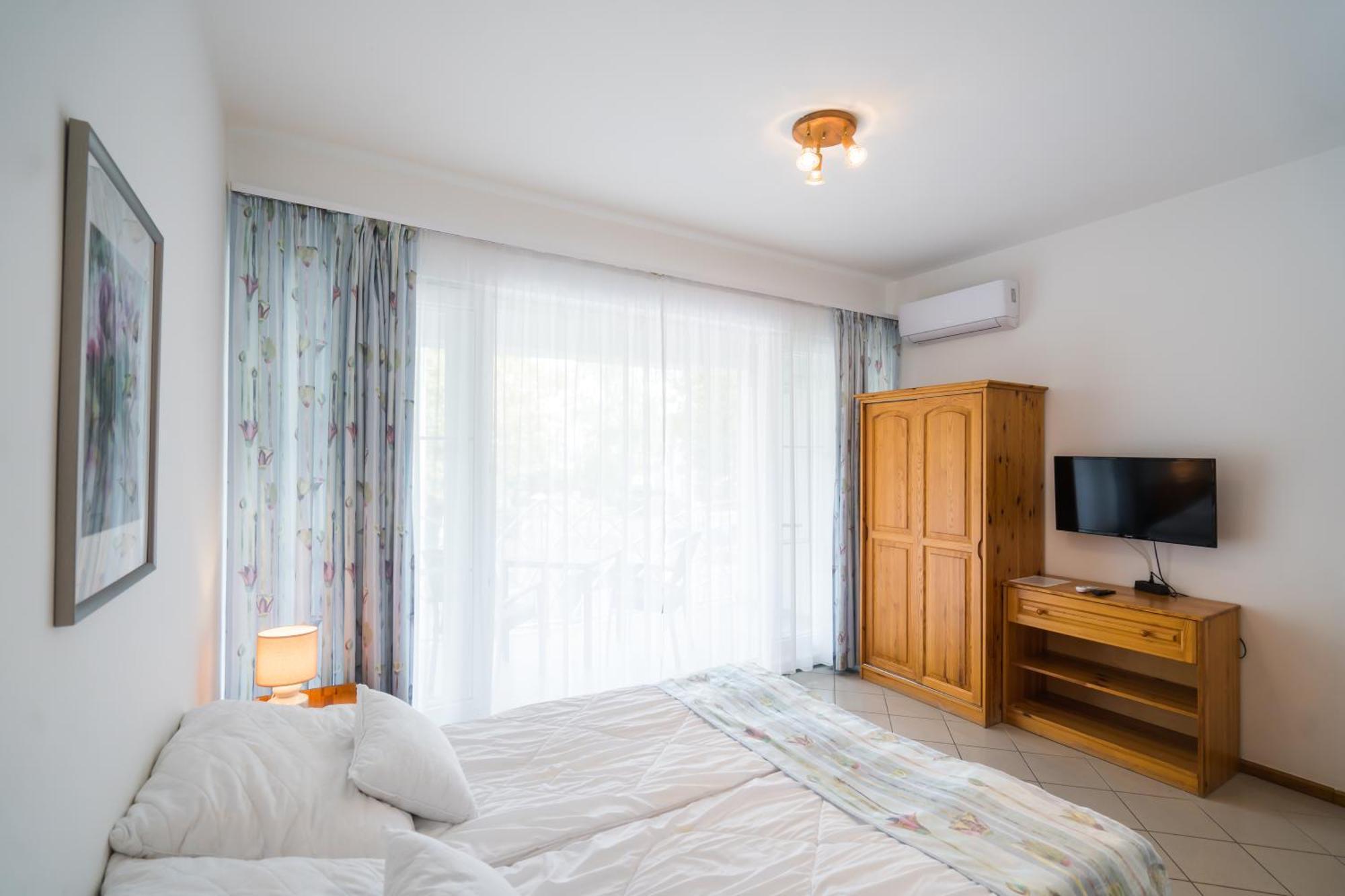 Gyorfi Apartmanhaz Zamárdi Εξωτερικό φωτογραφία